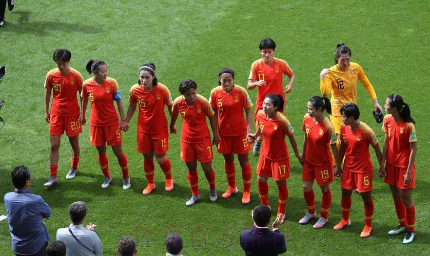 八年后重返世界杯 中国女足献"珍贵"首秀 八年后重返世界杯 中国女足献"珍贵"首秀